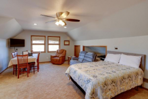 Mtn View Cozy Couples Retreat in Bayfield!